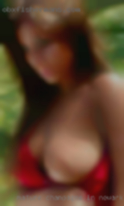 Mature champagne in pussy safe Newark, DE hang out.